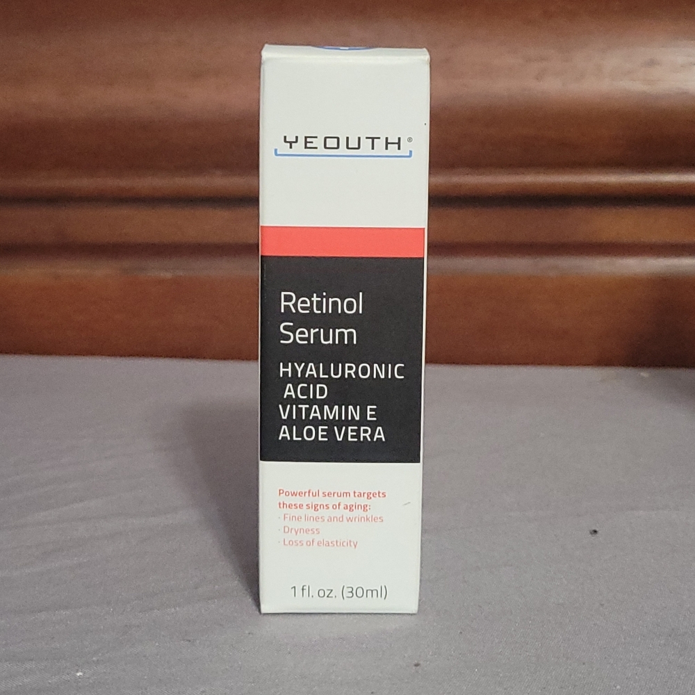YeOUTH Retinol Serum Beauty Solution Vitamin E-Aloe Hyaluronic Acid Formulation